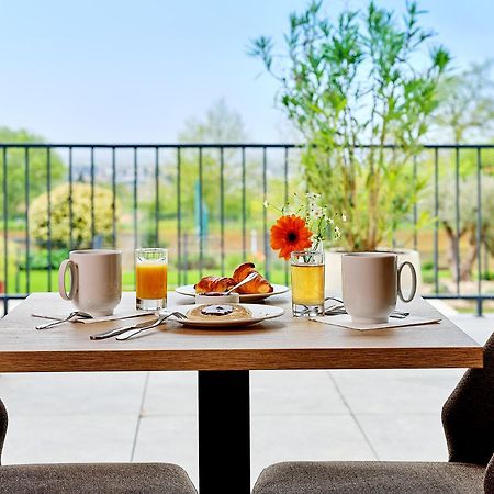 Logis Hotel Restaurant Aloe Les Herbiers Exterior foto
