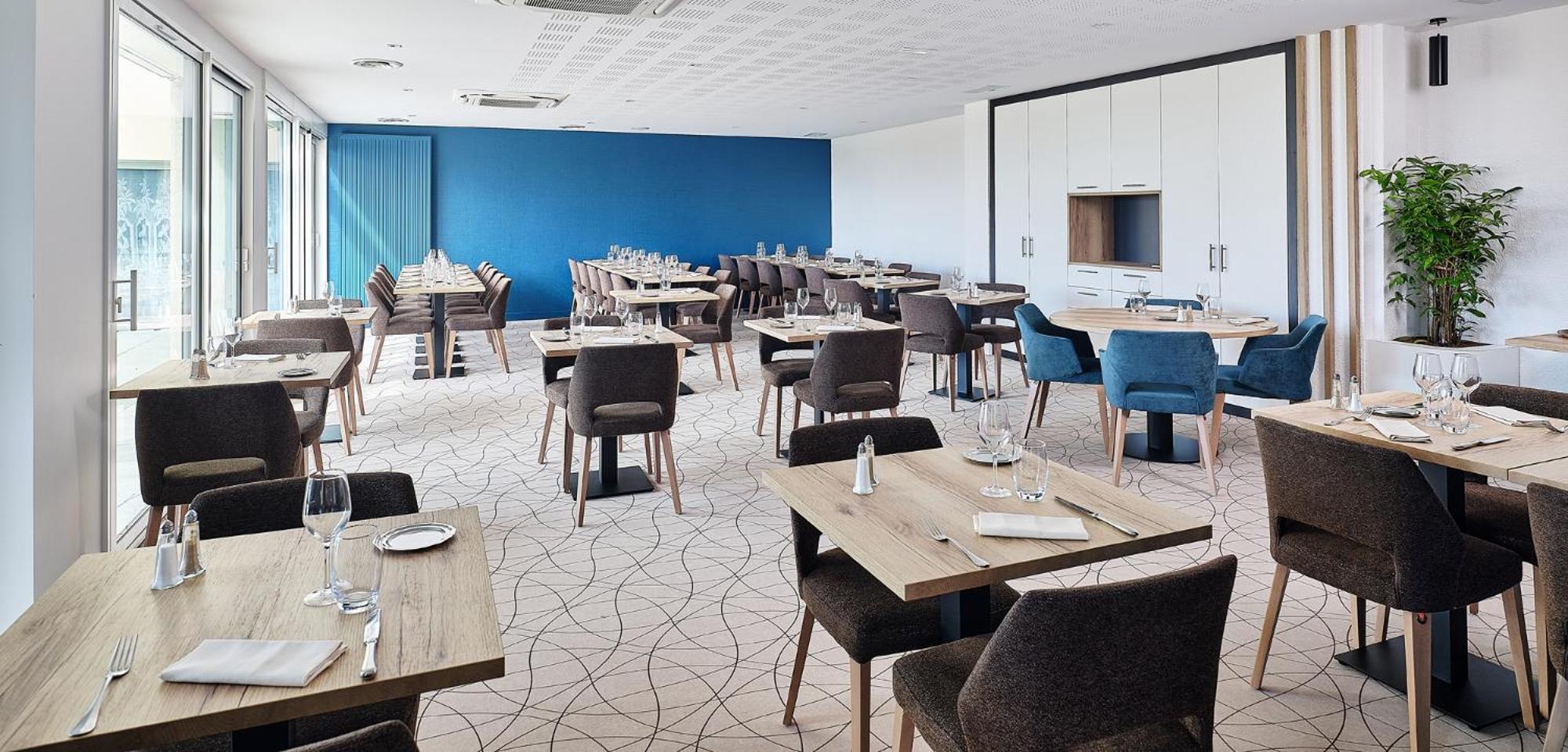Logis Hotel Restaurant Aloe Les Herbiers Exterior foto
